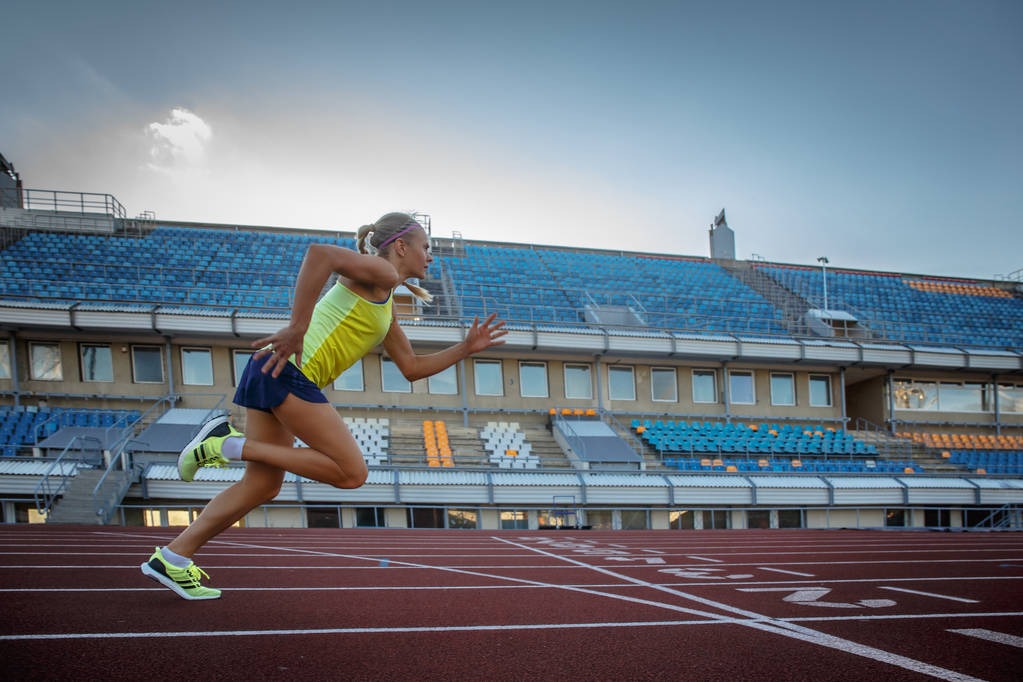 为什么捕手需频繁变换挡腿姿势